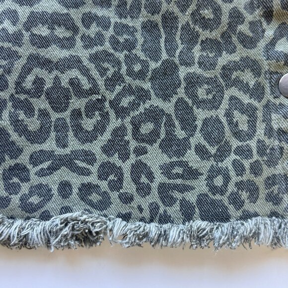 Very J Dress Womens M Green Leopard Print Button Down Pockets Sleeveless Mini - Picture 5 of 8